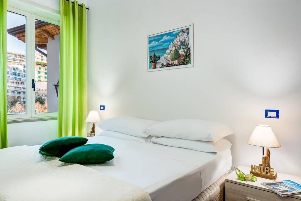 Gocce Villas - Joes Flat 1 Modern Соренто Екстериор снимка
