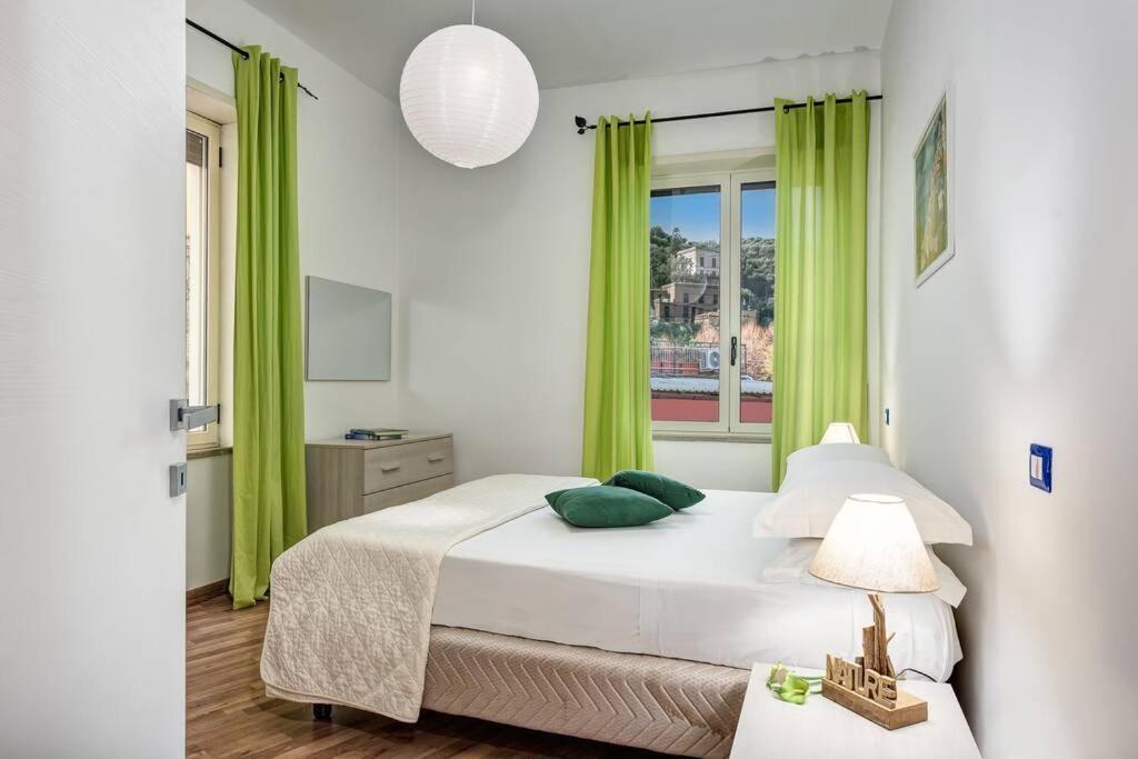 Gocce Villas - Joes Flat 1 Modern Соренто Екстериор снимка