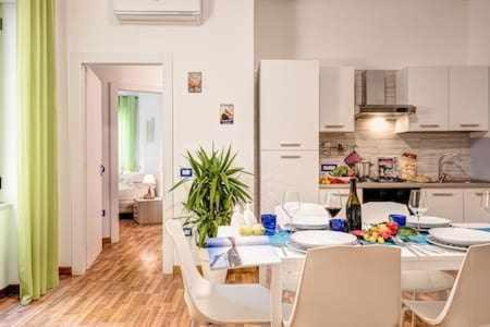 Gocce Villas - Joes Flat 1 Modern Соренто Екстериор снимка