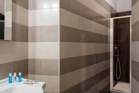 Gocce Villas - Joes Flat 1 Modern Соренто Екстериор снимка